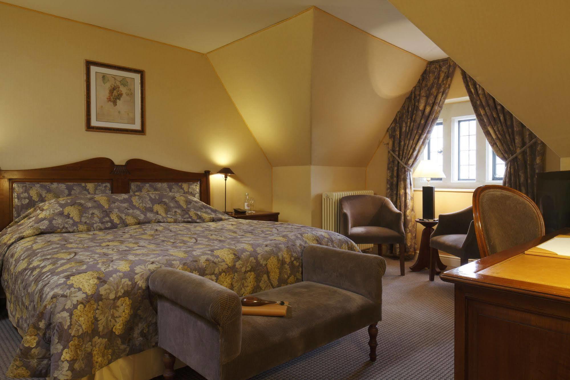 Whatley Manor Malmesbury Exterior photo